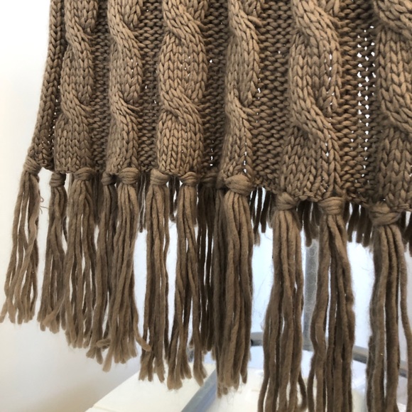 Aldo Scarf - Picture 3 of 4